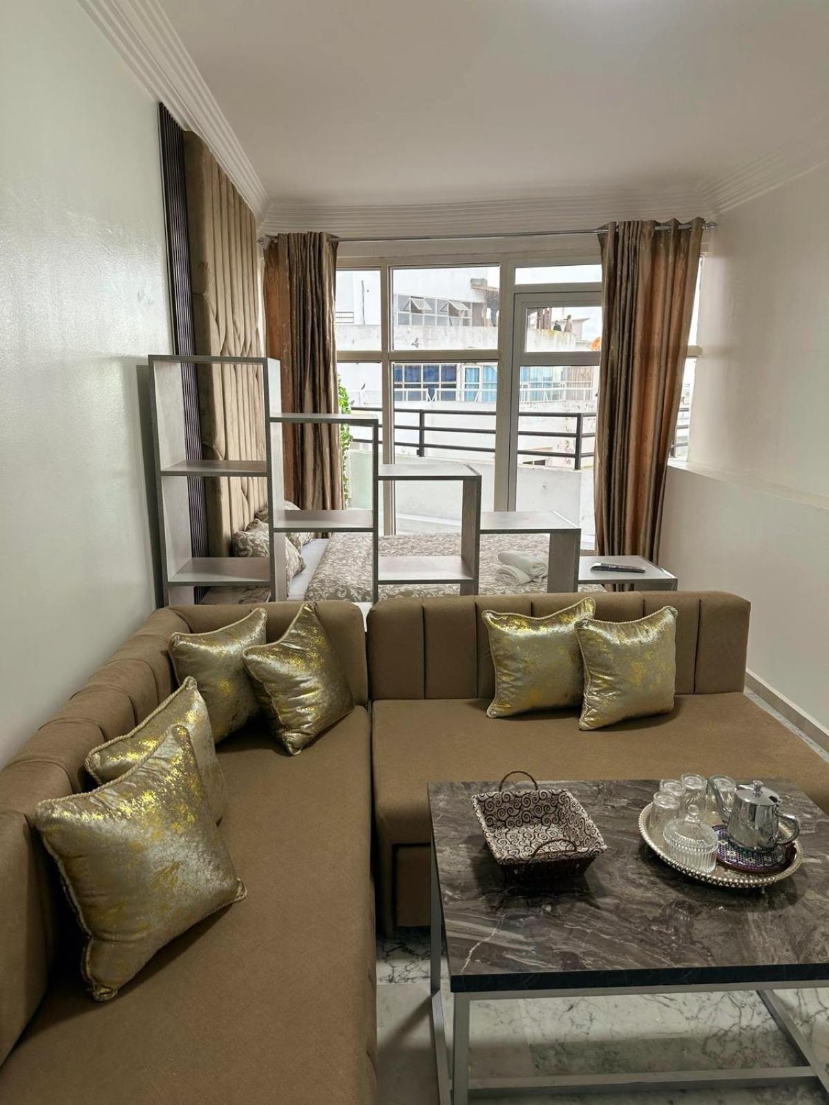 Apartment 7th Floors *