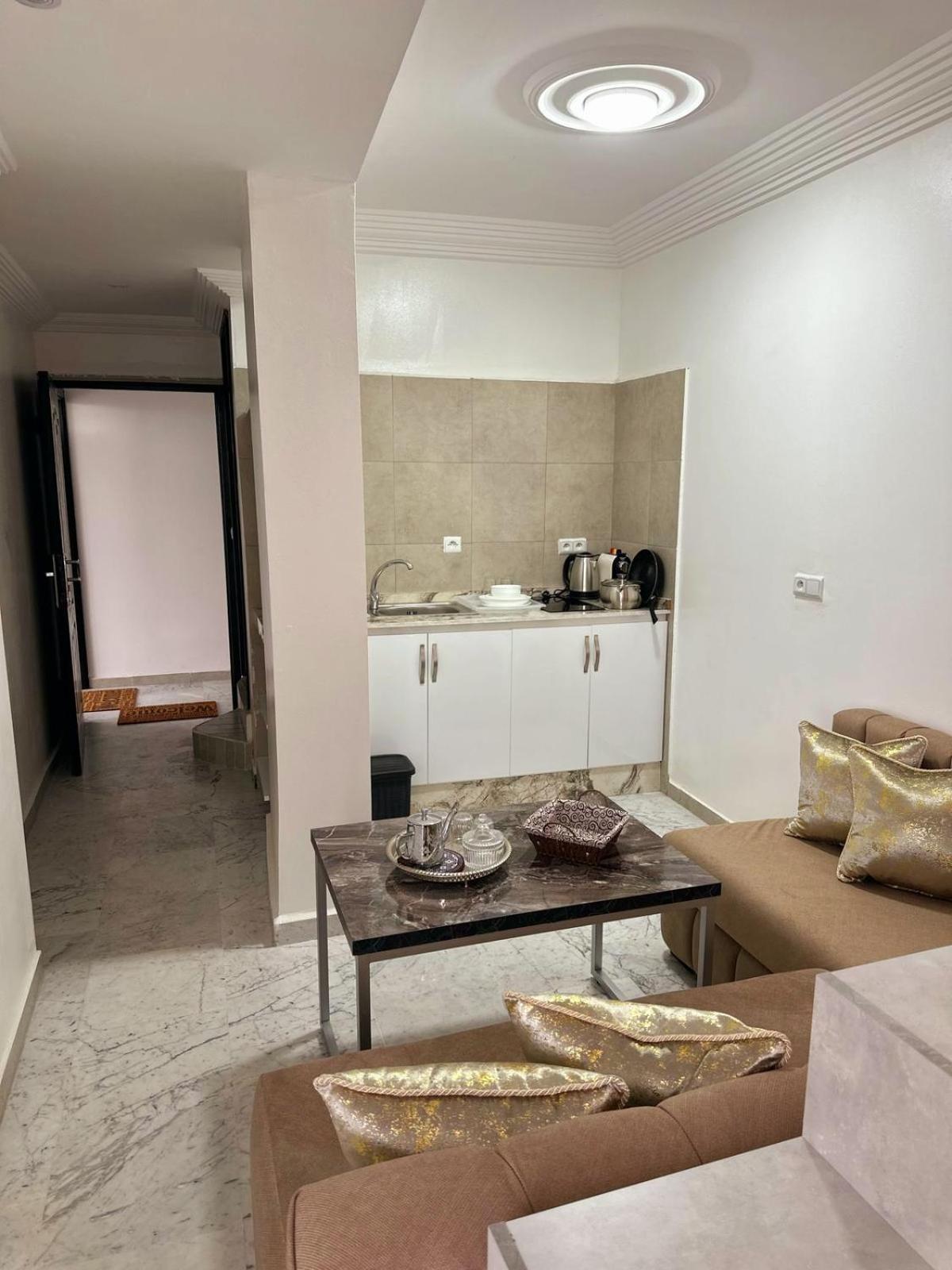 7th Floors Apartment *